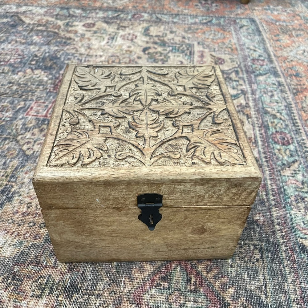Large Wood trinket box